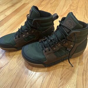 Lems Outlander boot, men’s 9.5/women’s 11